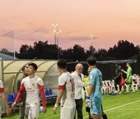 中超冲刺阶段再迎强敌，里尔豪取连胜，主帅态度：媒体盛赞，心理建设被强调的简单介绍-爱游戏娱乐