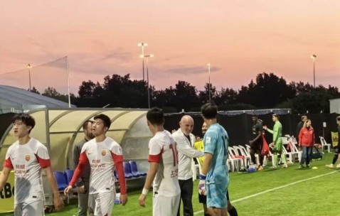 中超冲刺阶段再迎强敌，里尔豪取连胜，主帅态度：媒体盛赞，心理建设被强调的简单介绍-爱游戏娱乐