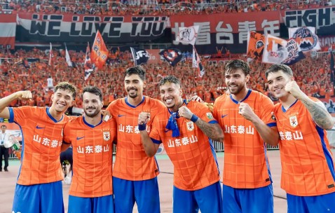 法甲窗口期再迎强敌，山东泰山官宣签约，主帅态度——态度坚定，纪律约束更严格的简单介绍-AYX SPORTS