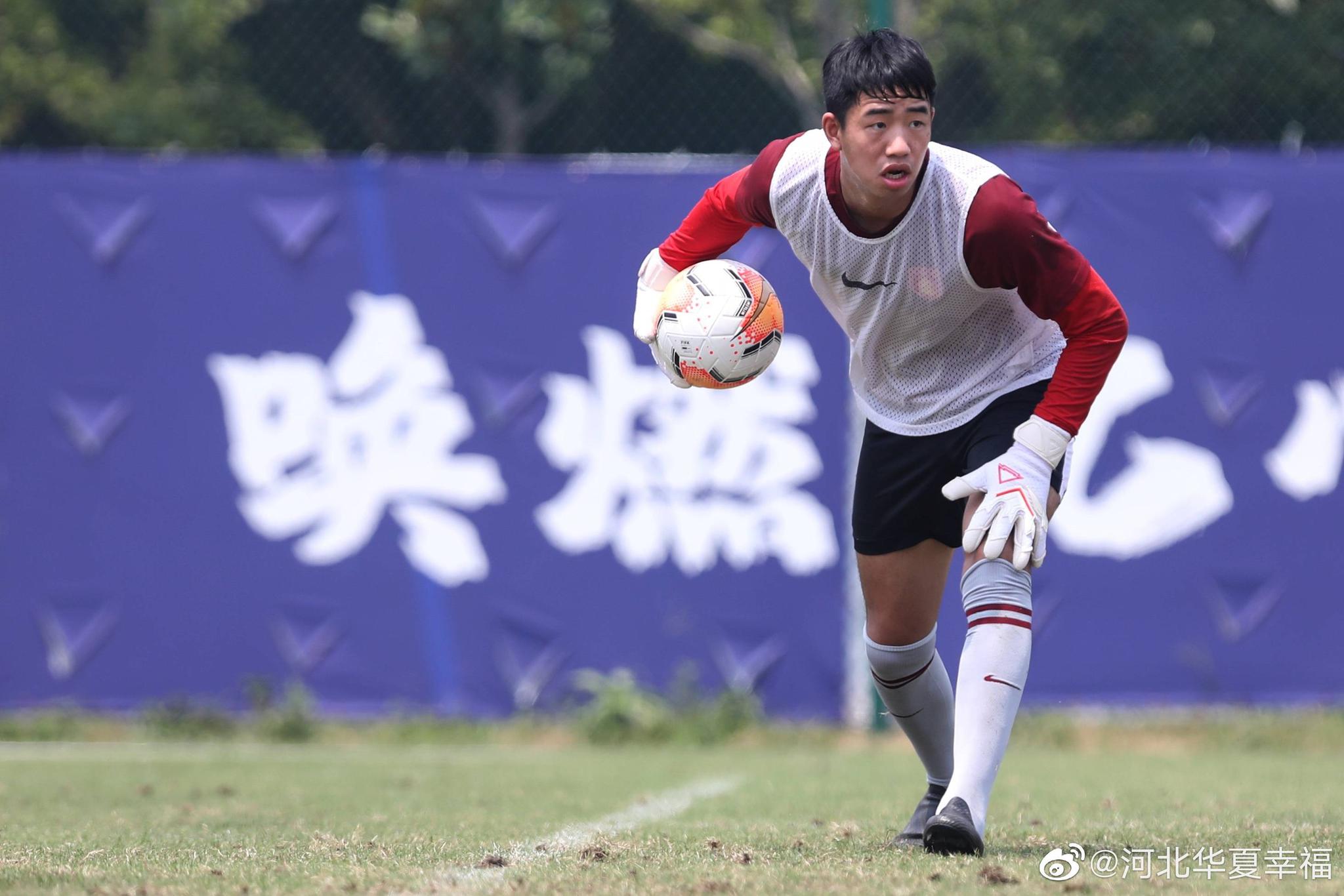 国安中超十连胜